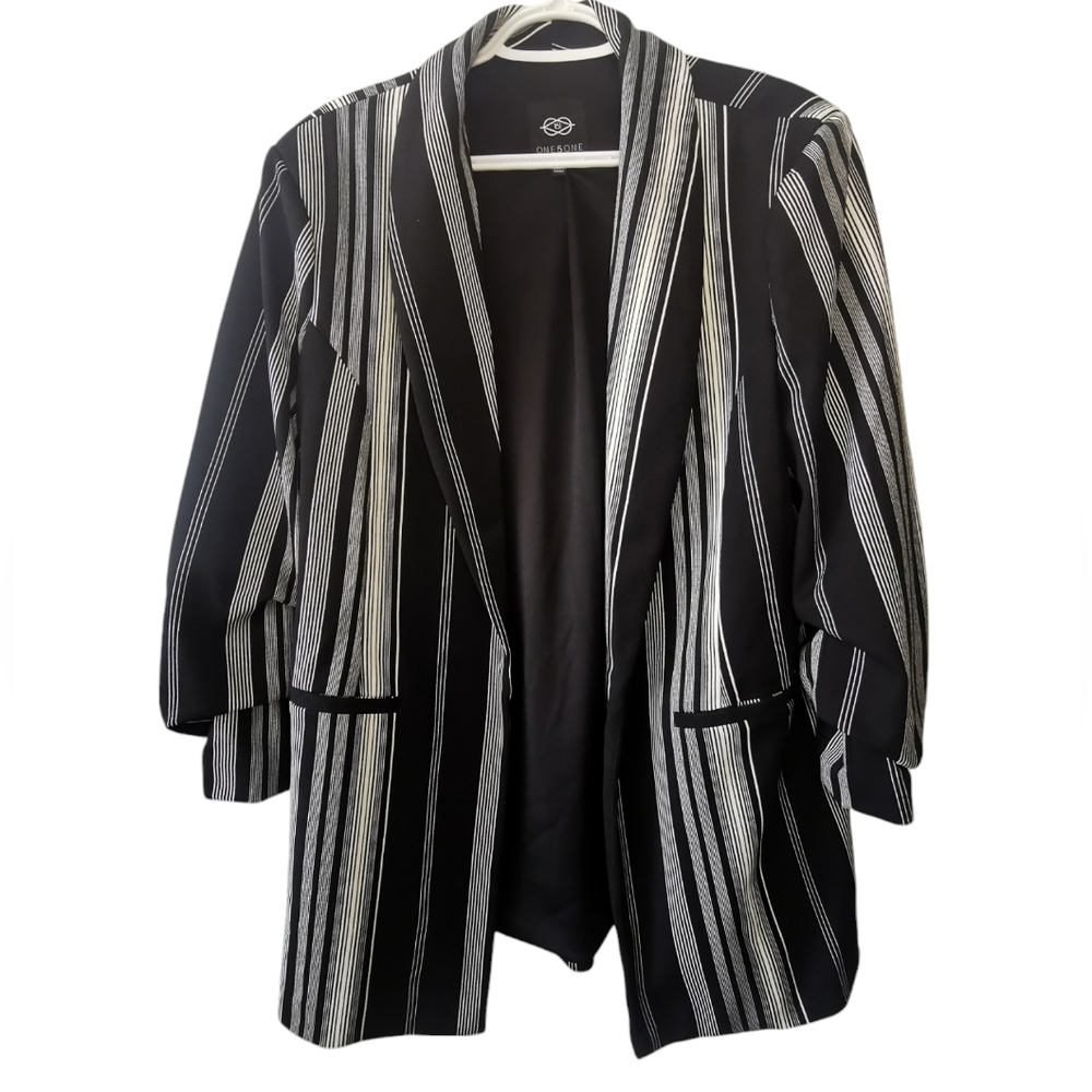 Veston / Blazer avec manches bouffantes